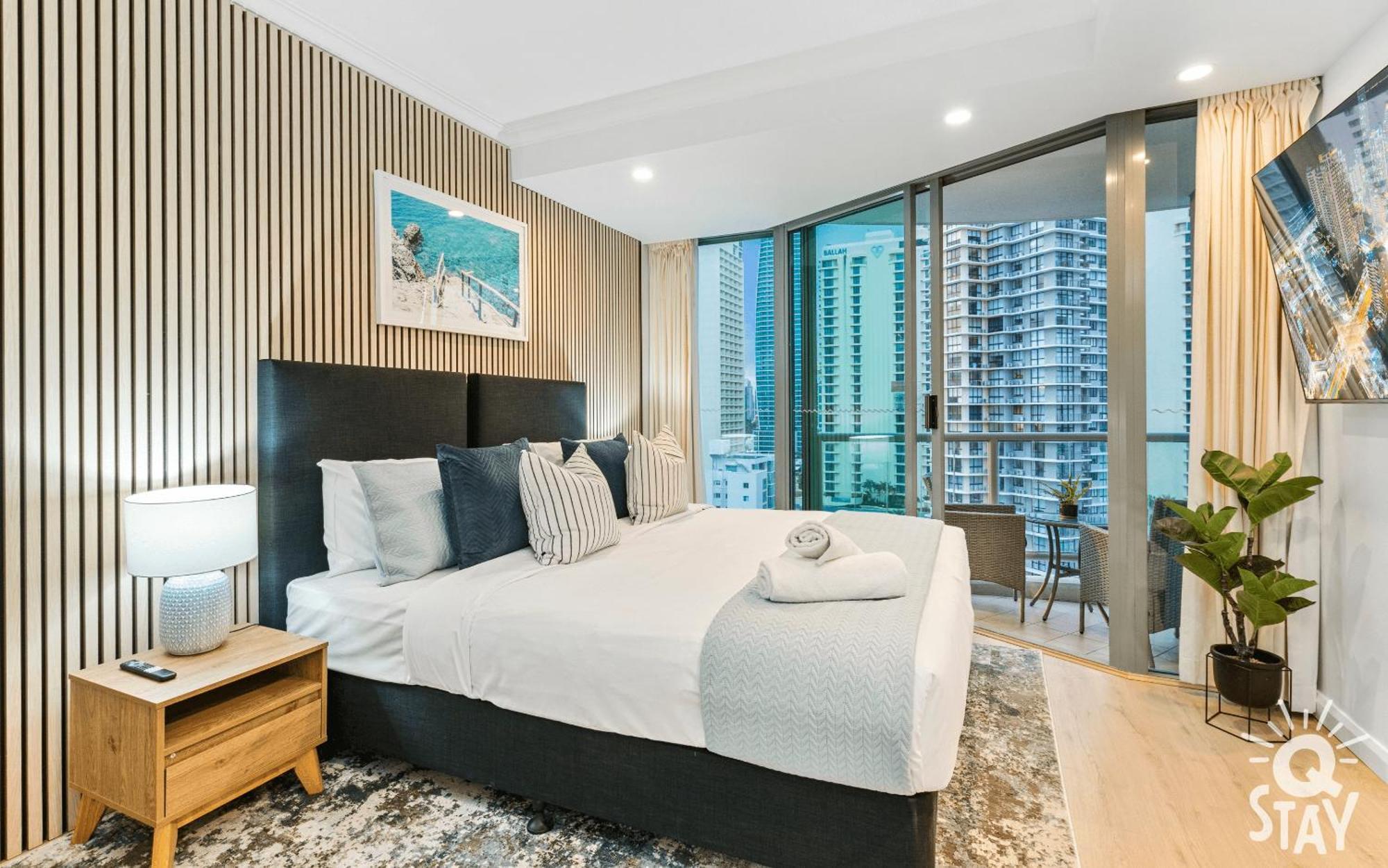 Legends Surfers Paradise Mid Week Madness Deal - Q Stay Gold Coast Esterno foto